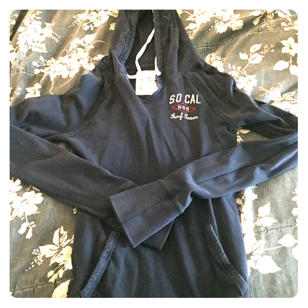 Xs hollister sweatshirt
